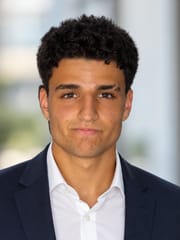 Alex Bethencourt Bohoyo, of the desk